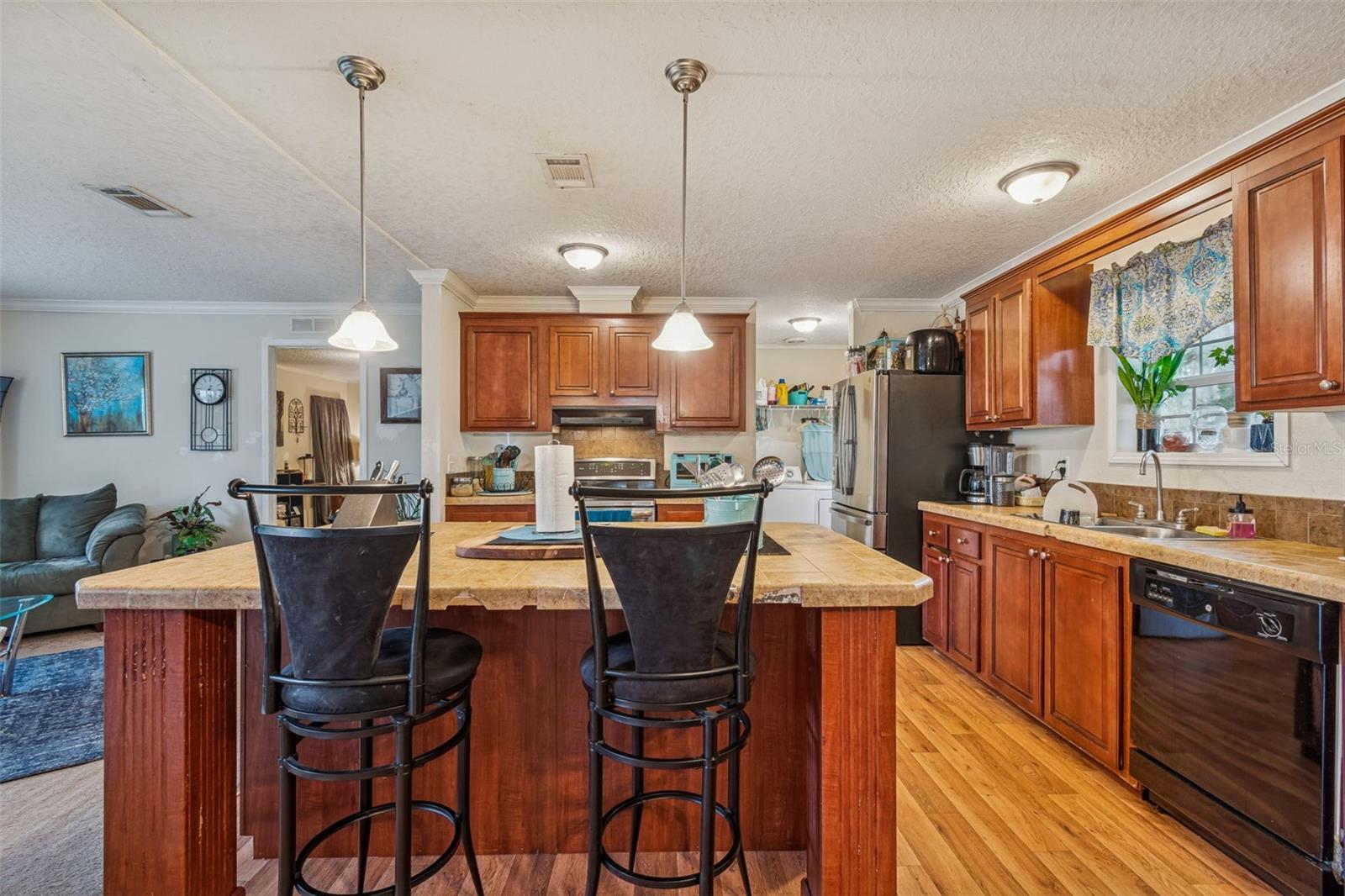 HOLIDAY ACRES UNREC - Residential