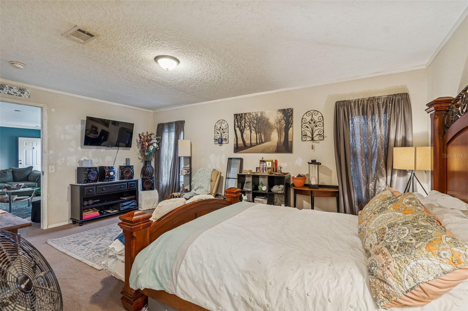 HOLIDAY ACRES UNREC - Residential