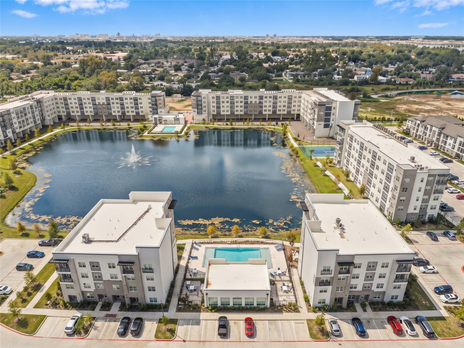 5563 MILLENIA PARK BLVD 412