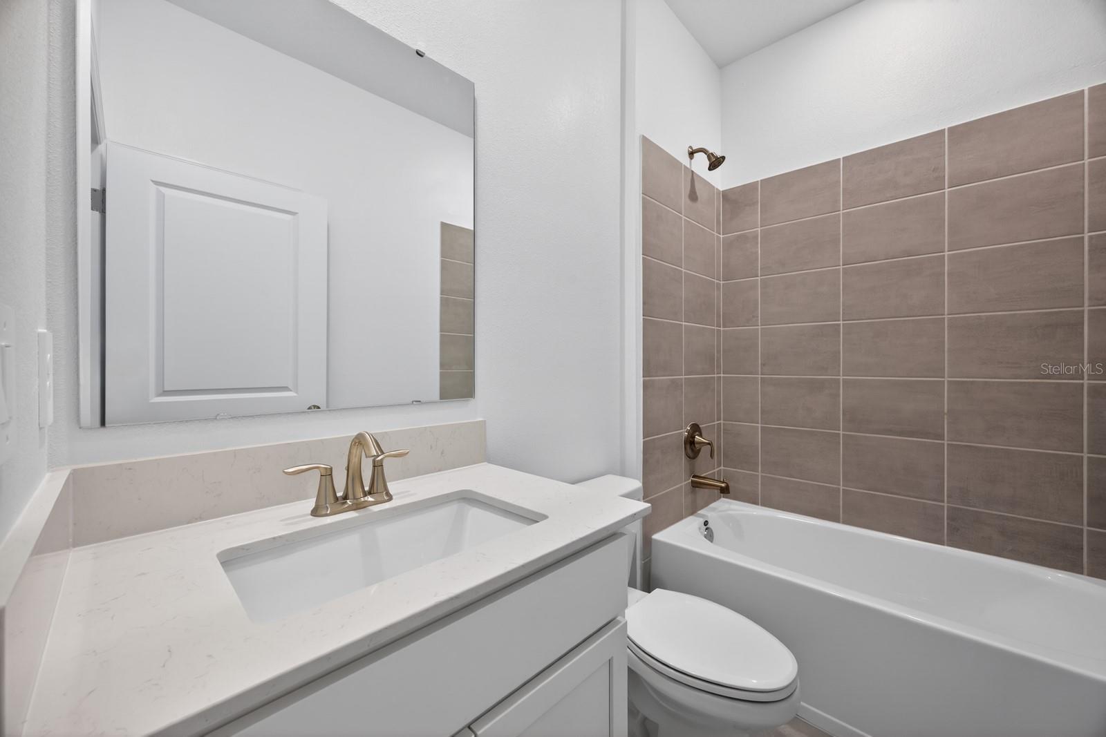 WELLNESS RDG PH 1-A - Residential Lease