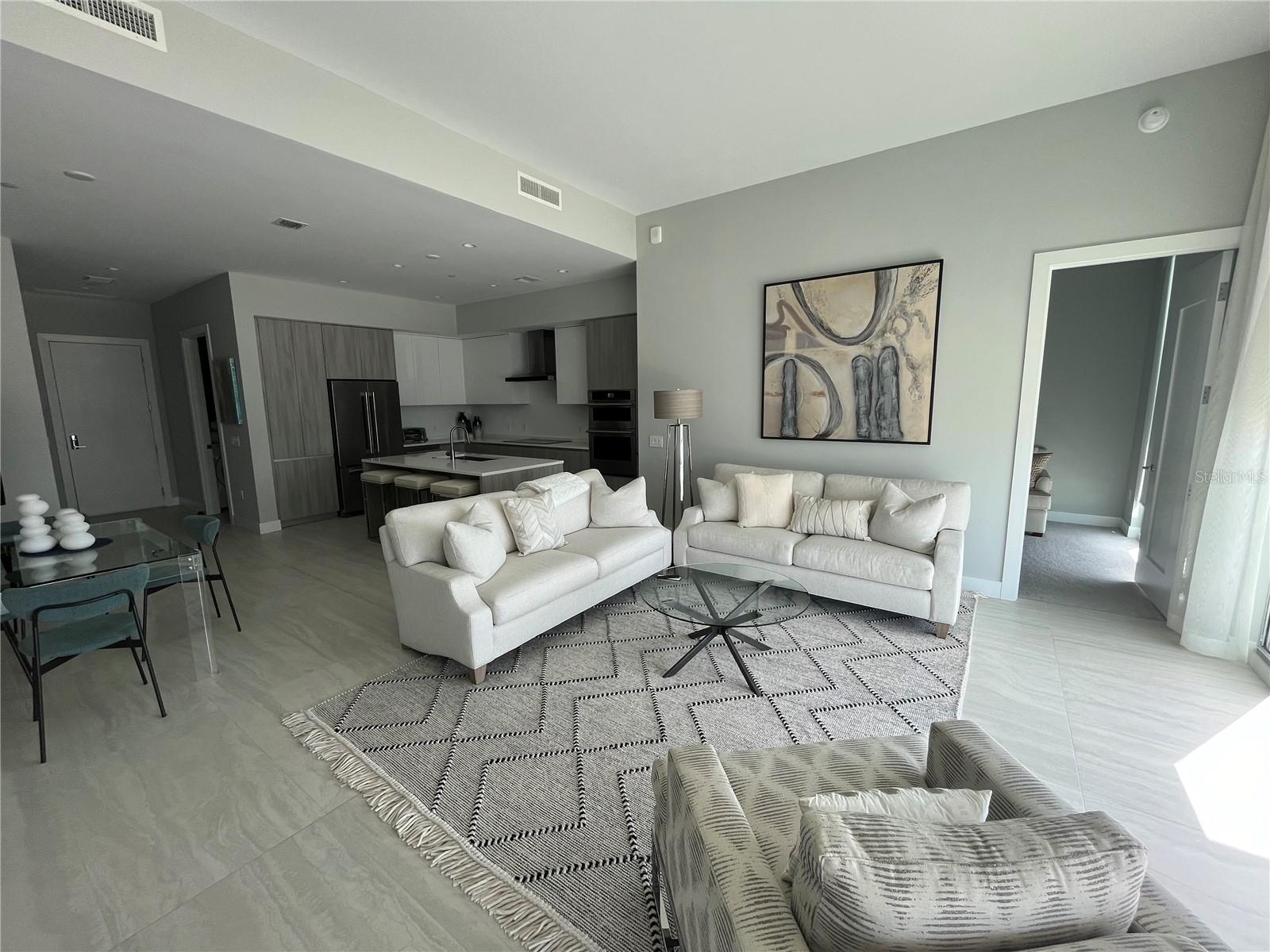 BAYSO SARASOTA - Residential Lease