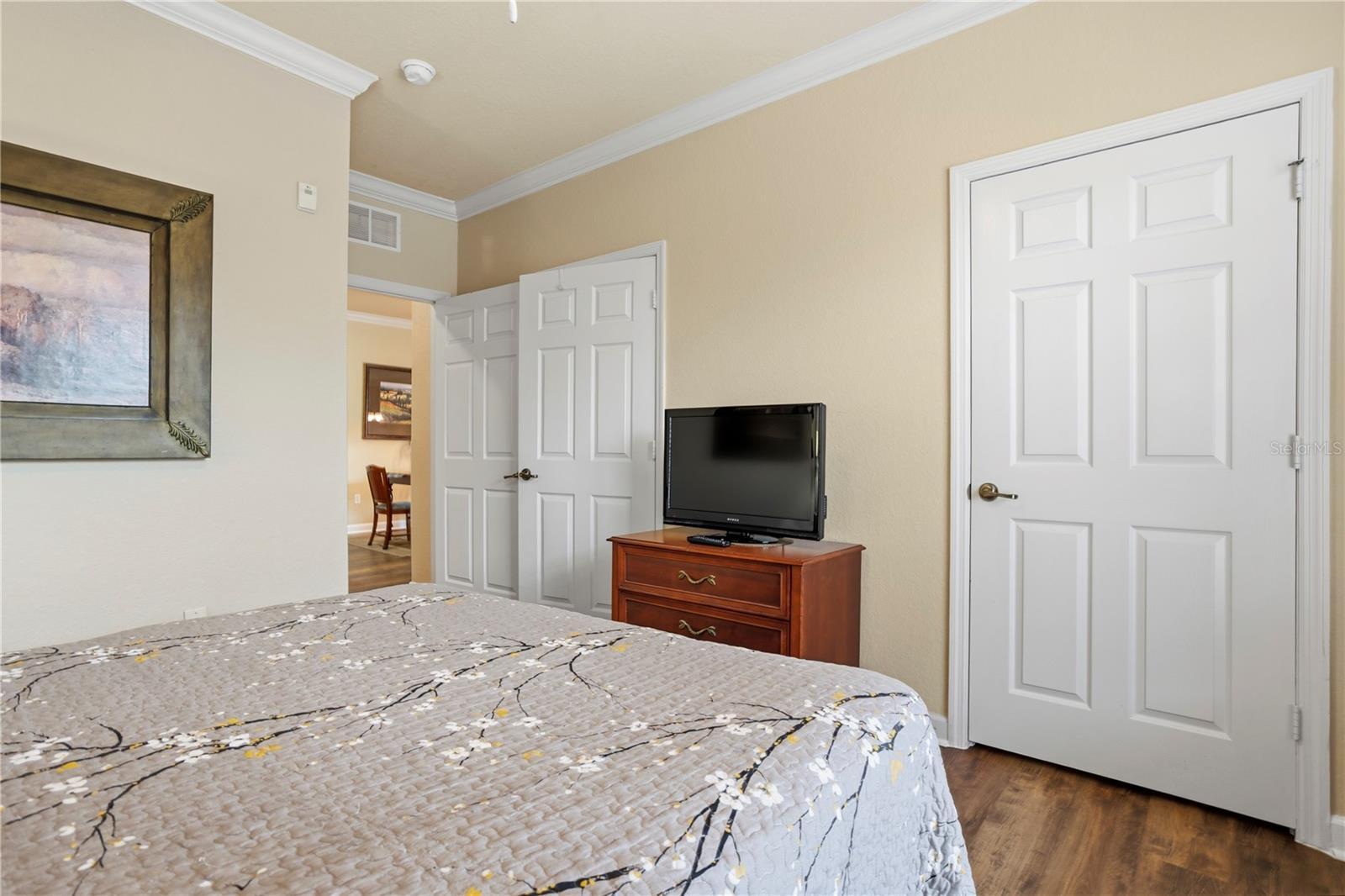 TUSCANA 1 CONDO - Residential