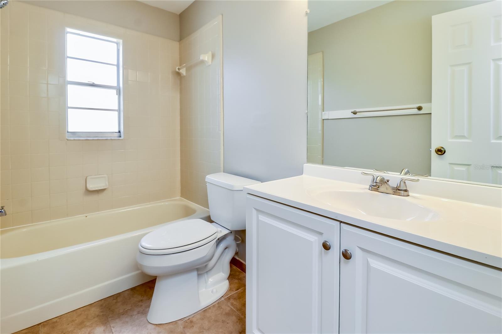 CYPRESS COVE SUB - Residential Lease