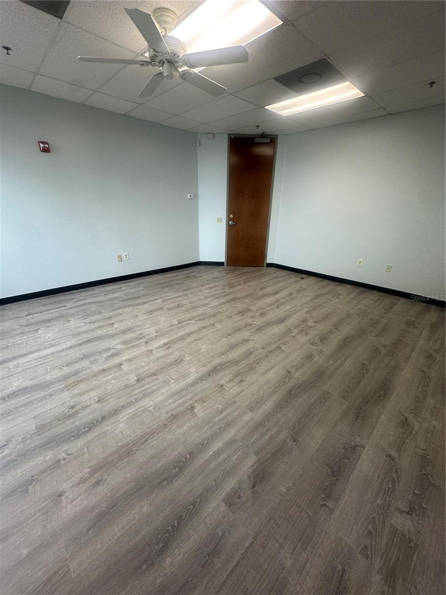 SPRING LAKE VIEW CONDO - Commercial Lease