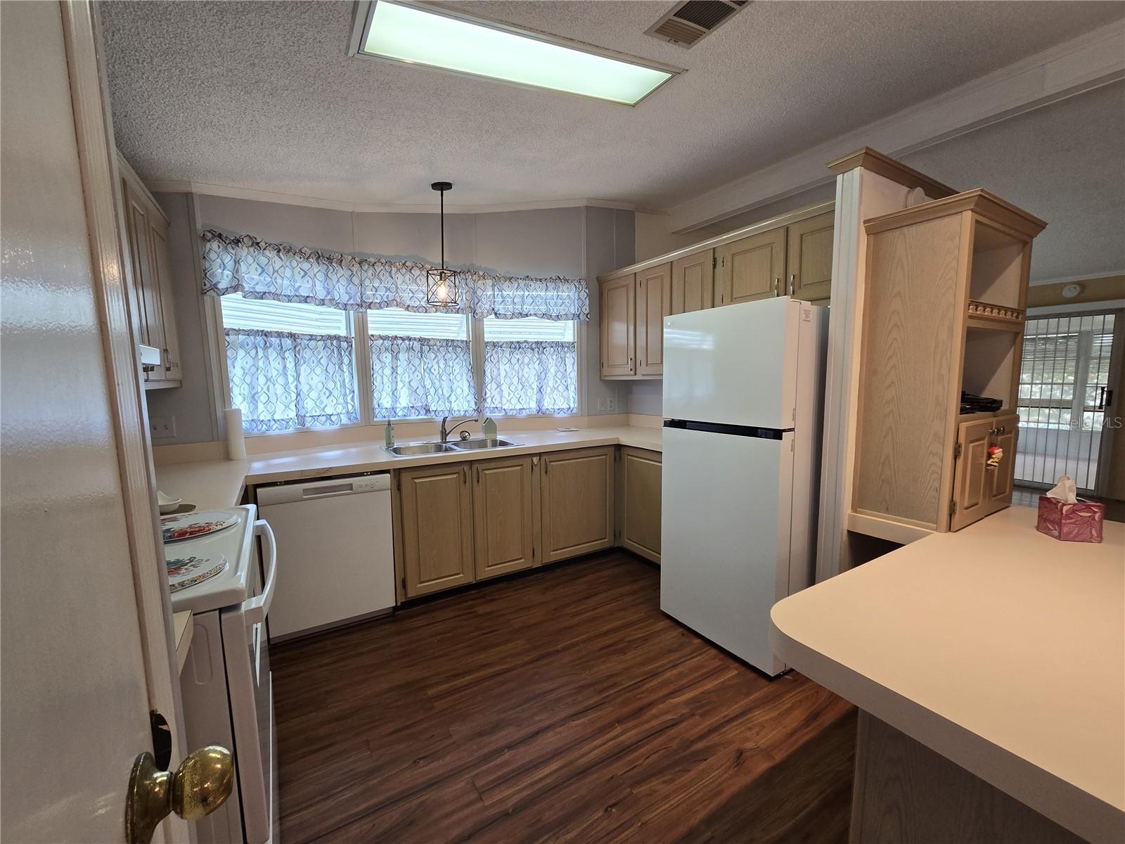 ZELLWOOD STATION COOP MH PARK - Residential