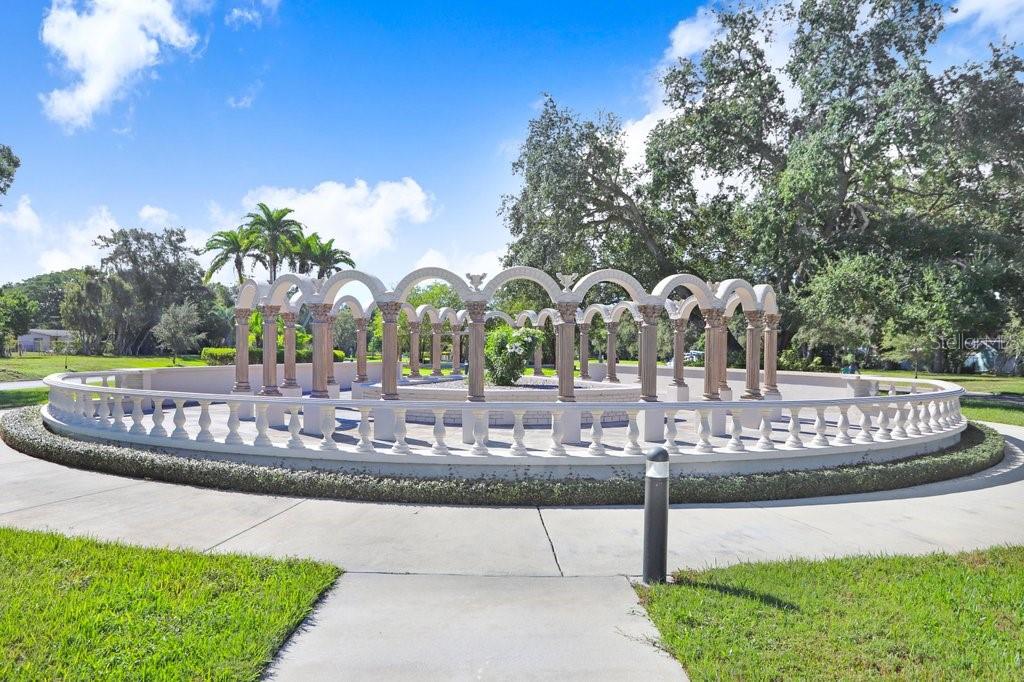 ON TOP OF THE WORLD - Residential