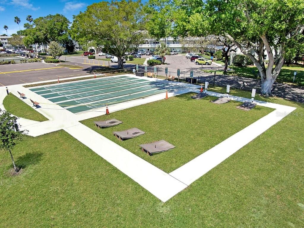 ON TOP OF THE WORLD - Residential