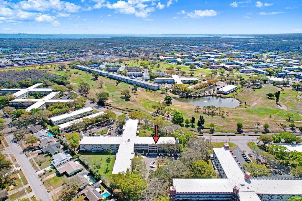 ON TOP OF THE WORLD - Residential