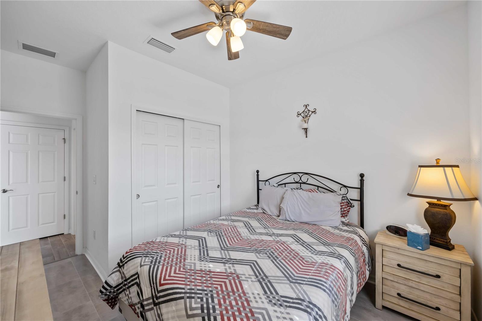 AMBERLY PH II - Residential