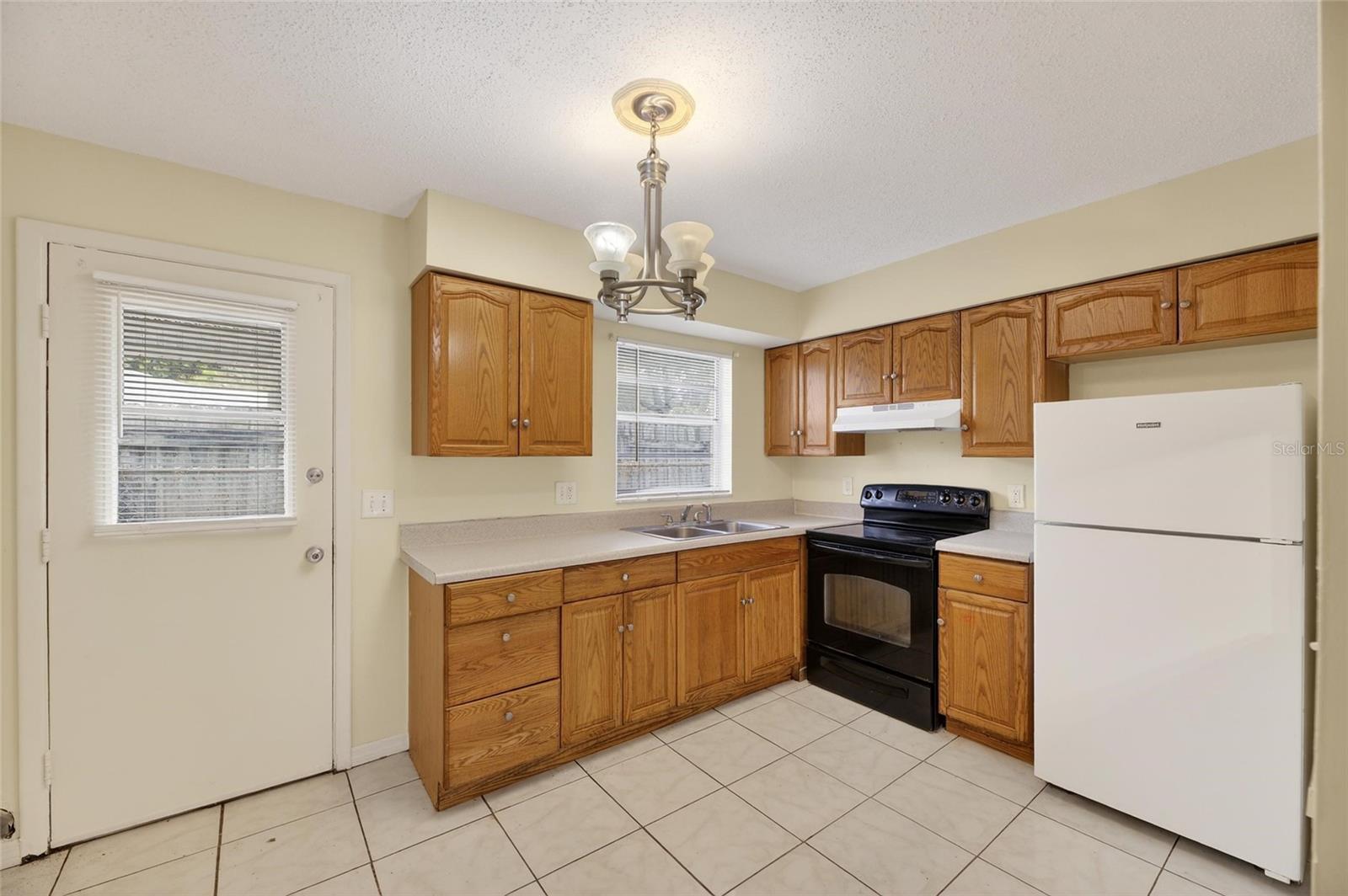 CORAL HEIGHTS SUB - Residential Income