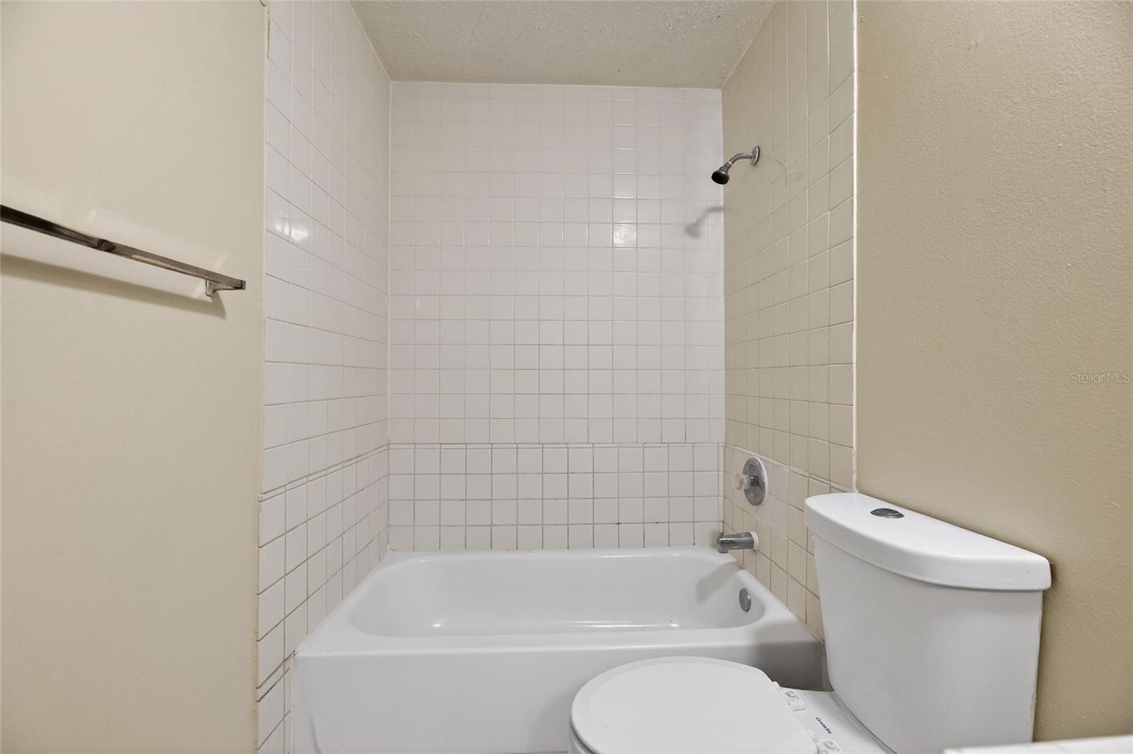 CORAL HEIGHTS SUB - Residential Income