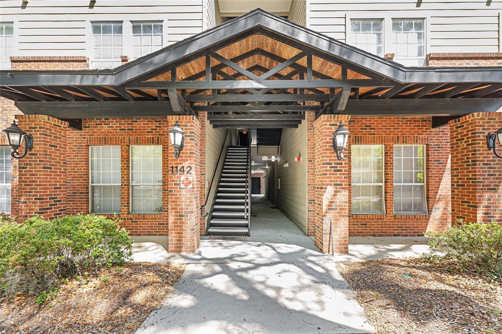 CAMPUS VIEW NORTH - Residential