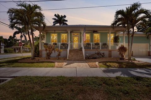 Photo of 233 Durrance Street, Punta Gorda, FL 33950 (MLS # C7511555) Photo of 233 Durrance Street, Punta Gorda, FL 33950 (MLS # C7511555)