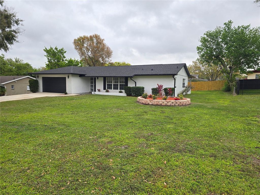 listing image 0