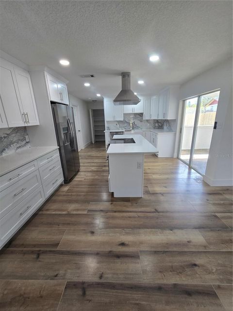 listing image 55