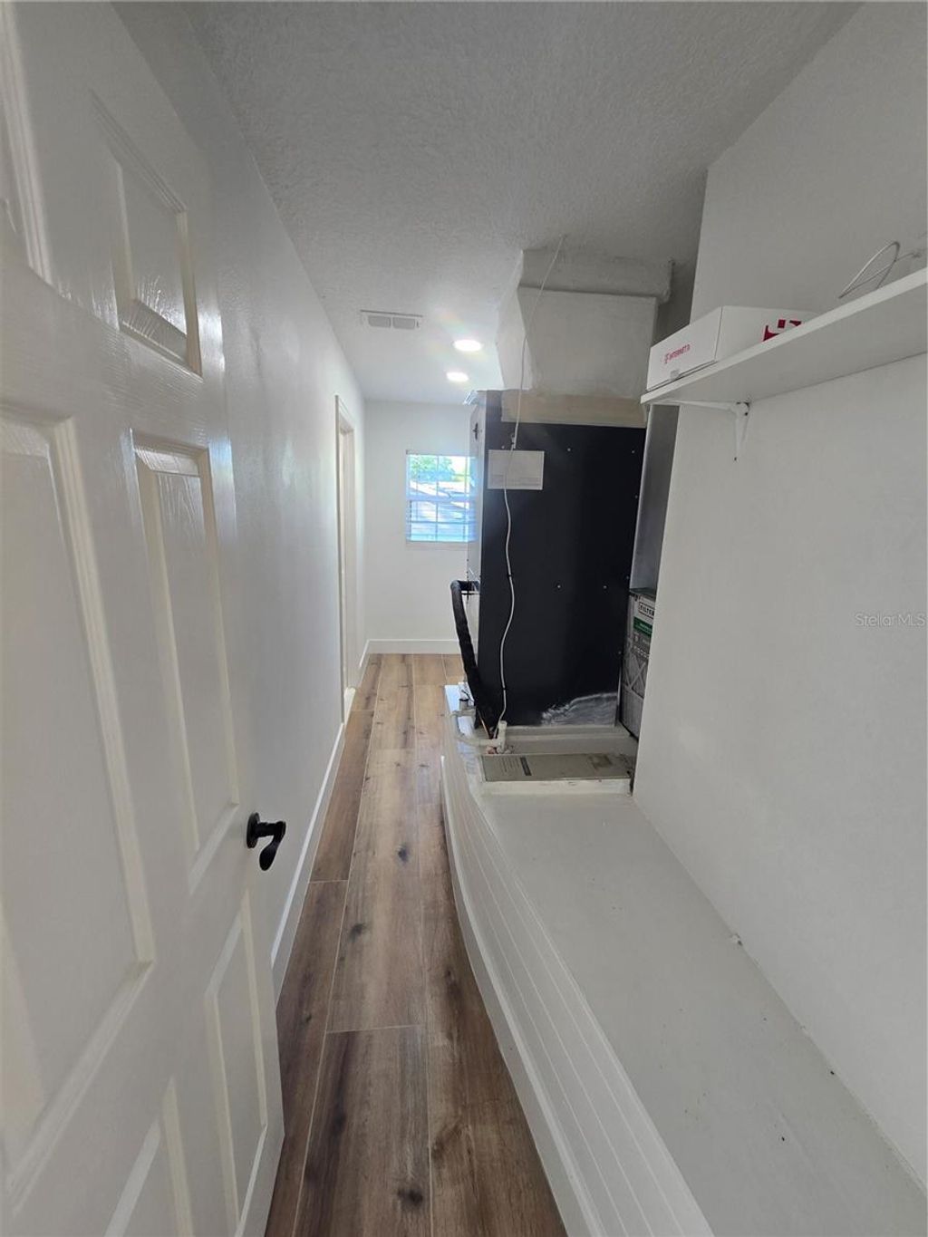 listing image 77