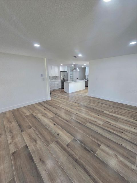 listing image 54