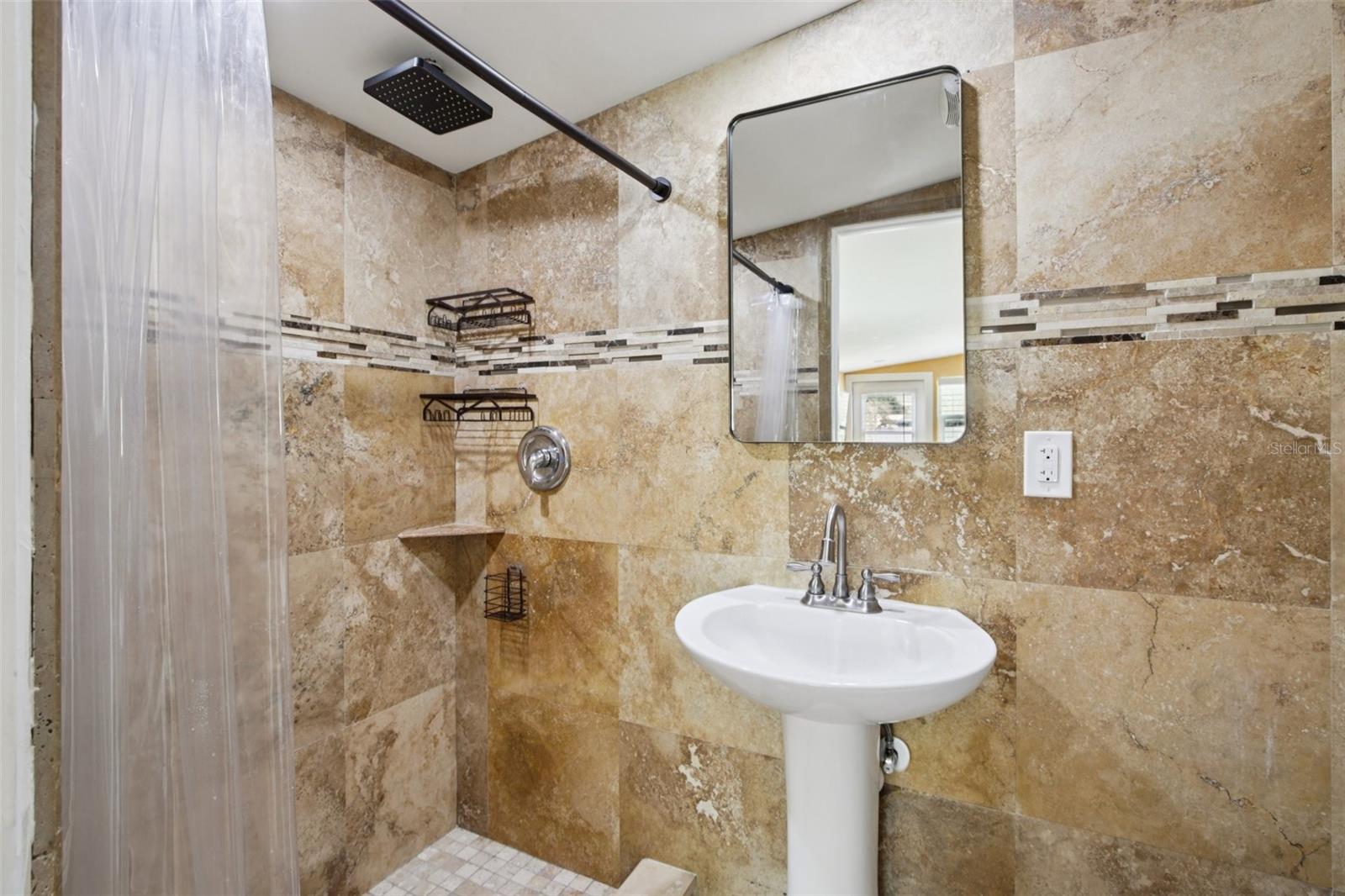 DE SOTO LAKES - Residential