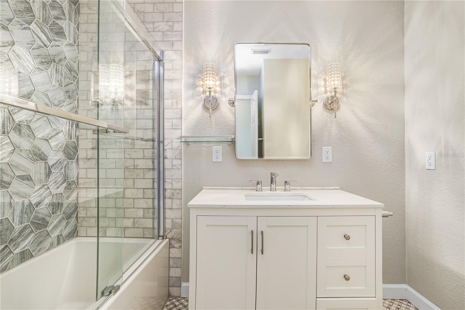 BAY CREST PARK UNIT 15 - Residential