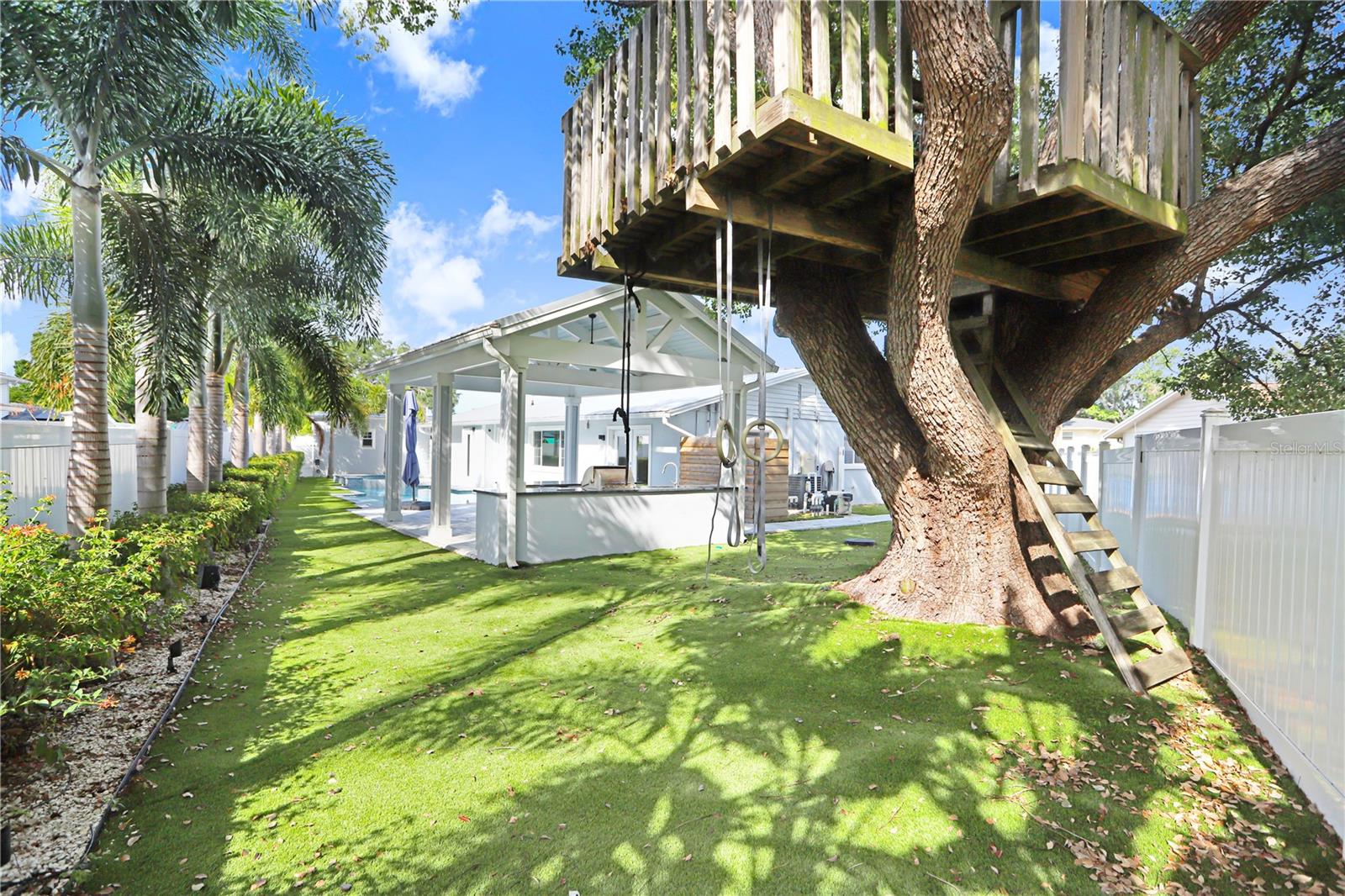 BAY CREST PARK UNIT 15 - Residential