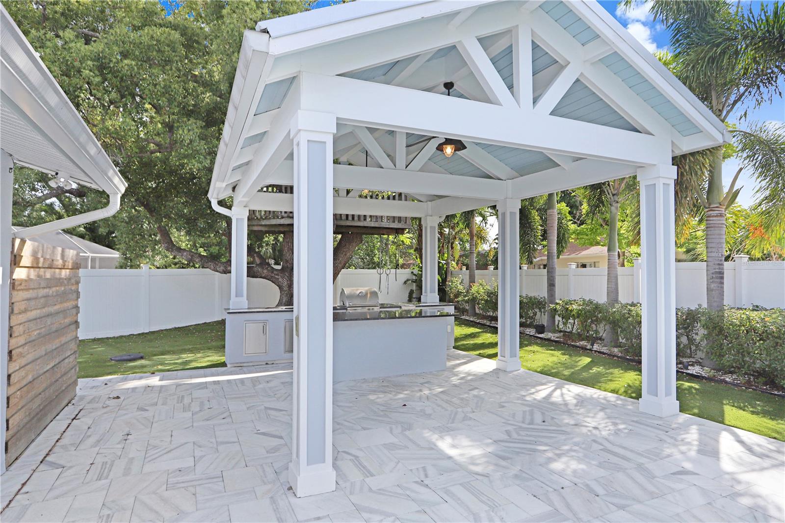BAY CREST PARK UNIT 15 - Residential