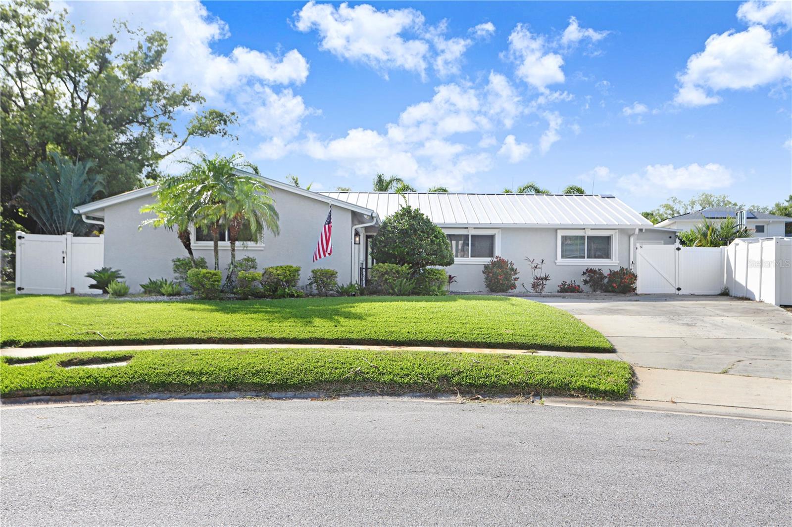 BAY CREST PARK UNIT 15 - Residential