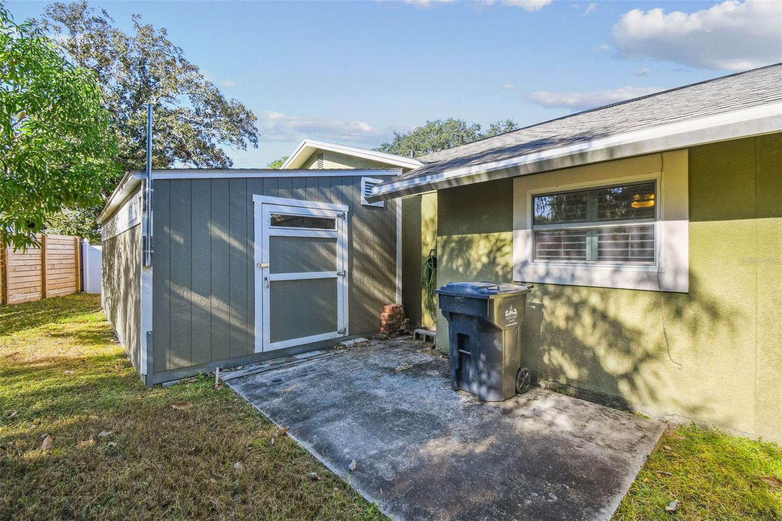 CARROLLWOOD SPGS UNIT 1 - Residential
