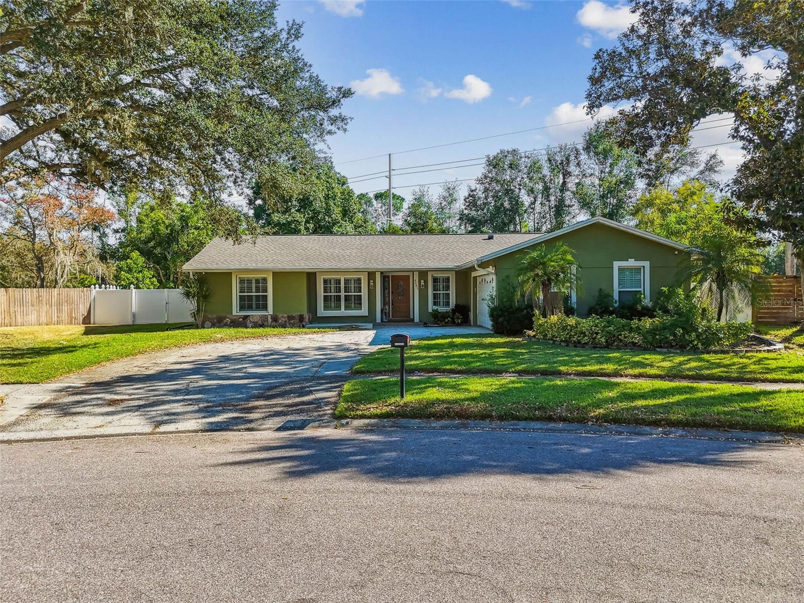 CARROLLWOOD SPGS UNIT 1 - Residential