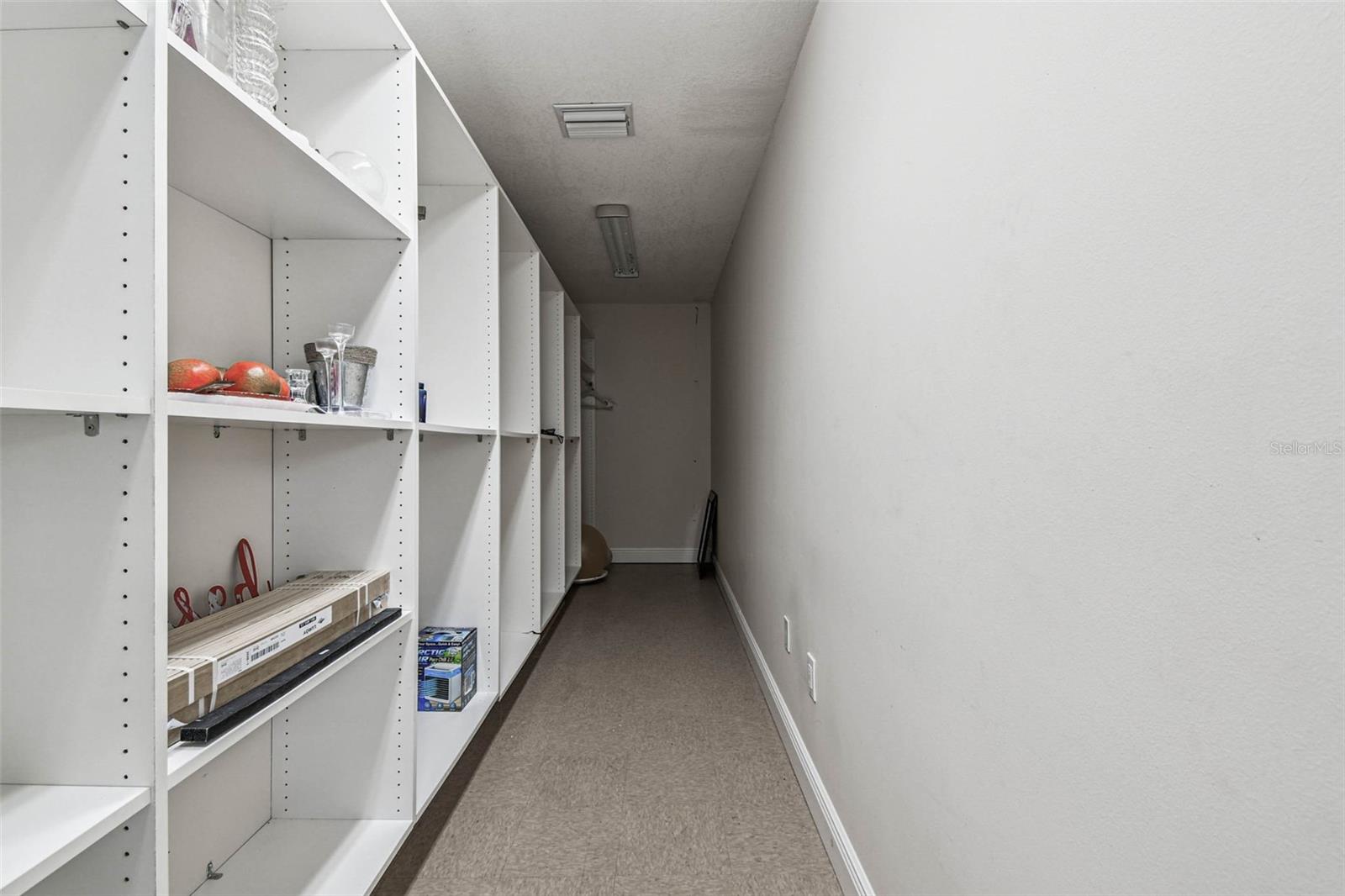 CARROLLWOOD SPGS UNIT 1 - Residential