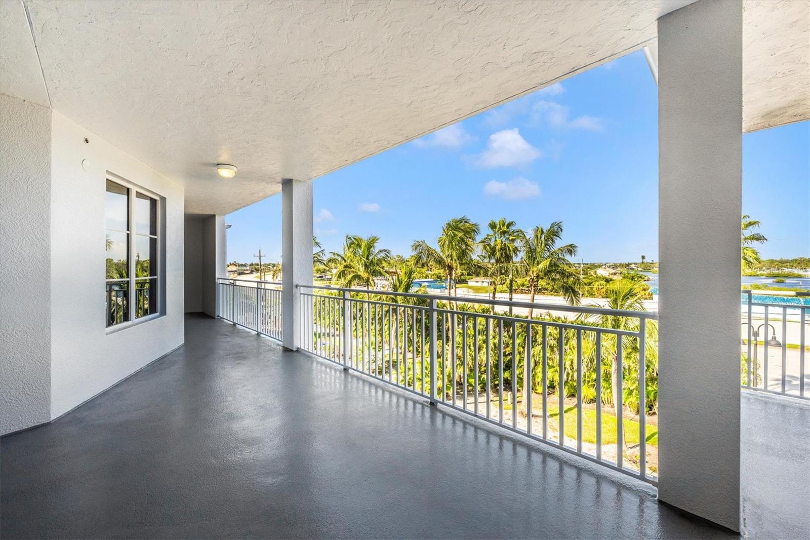 HARBOR VILLAS AT DONA BAY - Residential