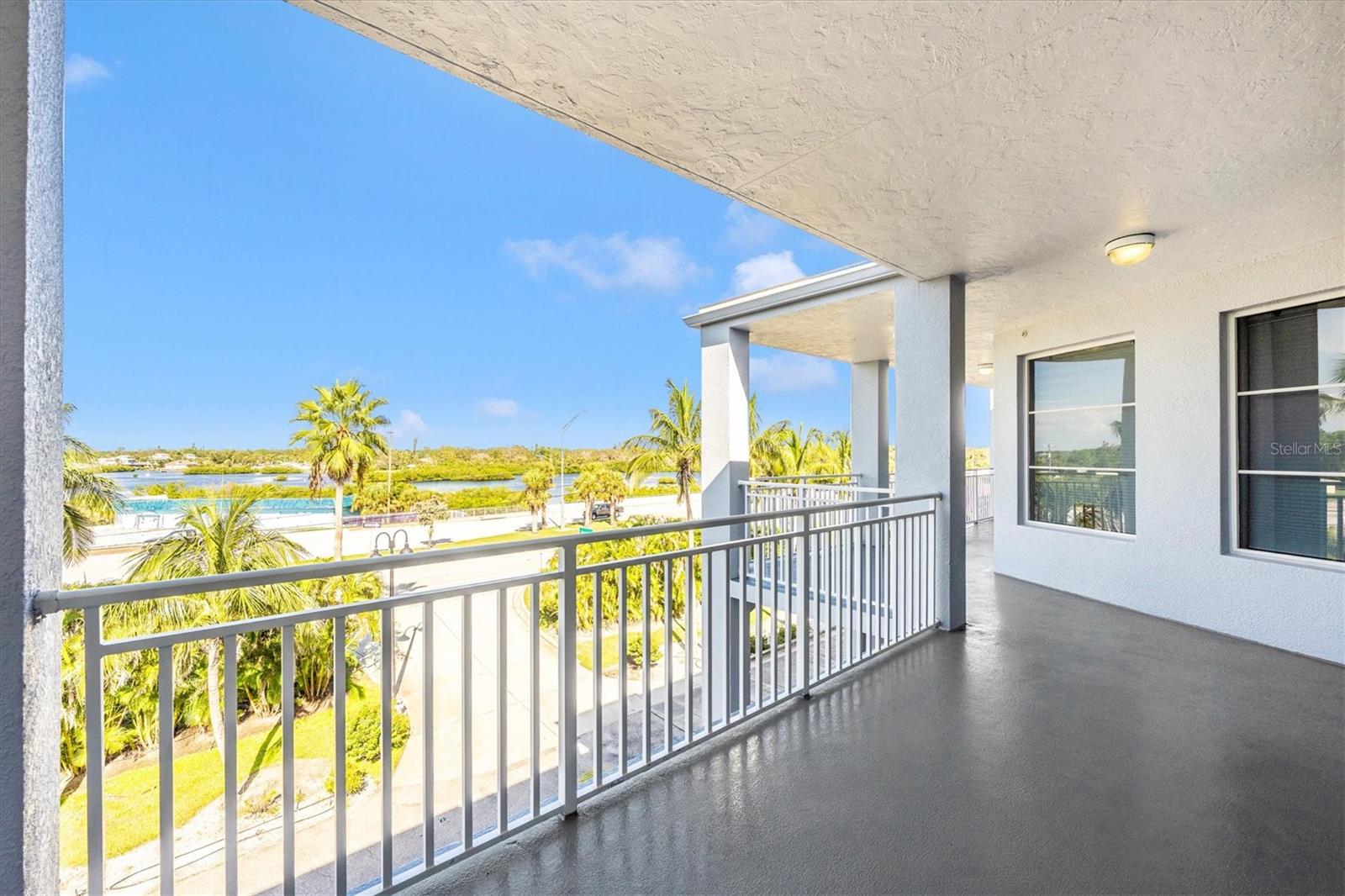 HARBOR VILLAS AT DONA BAY - Residential