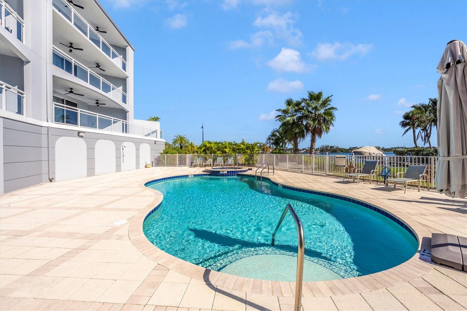 HARBOR VILLAS AT DONA BAY - Residential
