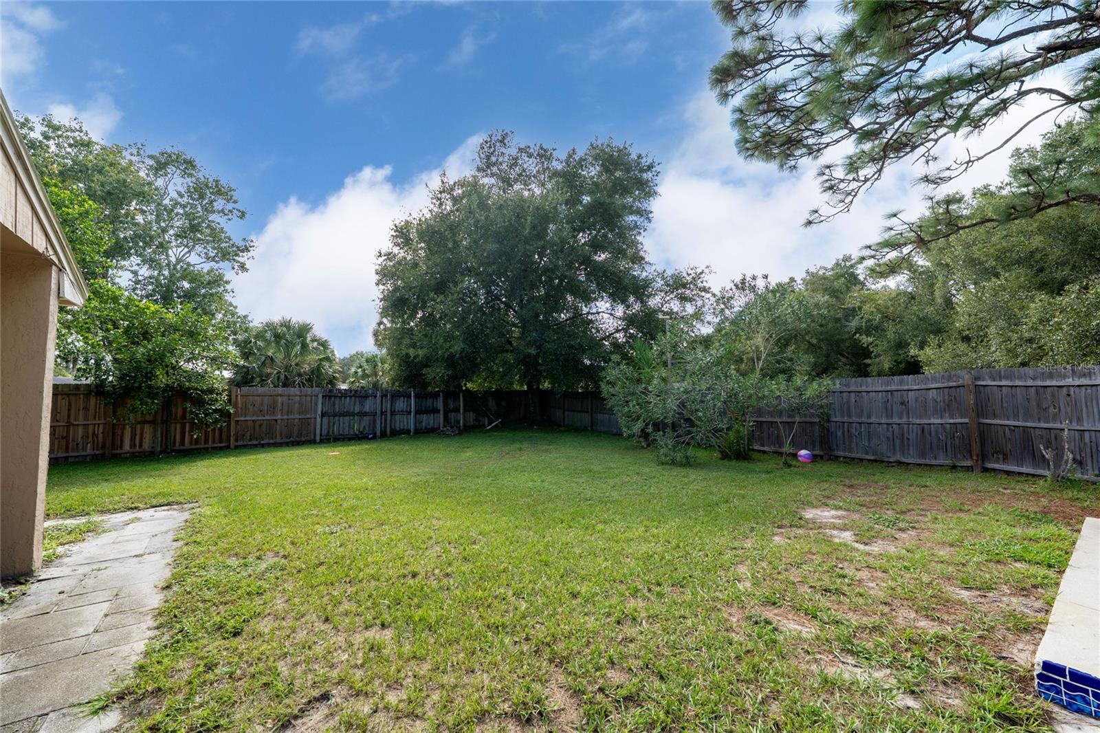 STERLING PARK UNIT 04 - Residential