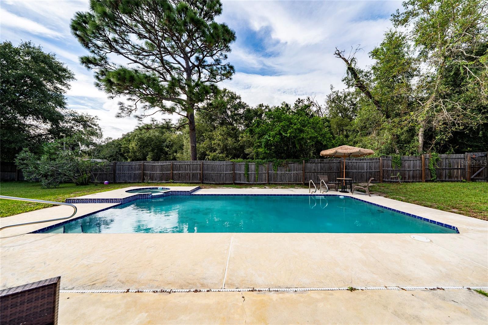 STERLING PARK UNIT 04 - Residential