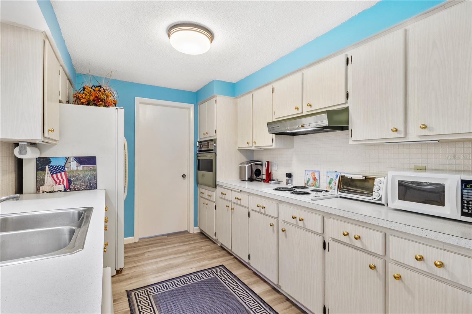 PLEASANT VIEW TERRACE 4TH ADD - Residential Lease