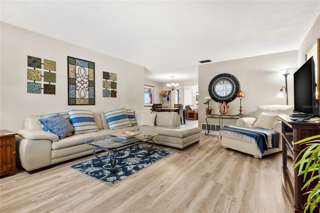 Photo of 501 Milwaukee Avenue, Dunedin, FL 34698 (MLS # TB8368604)