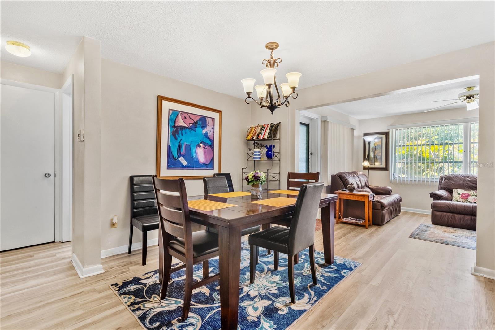 PLEASANT VIEW TERRACE 4TH ADD - Residential Lease