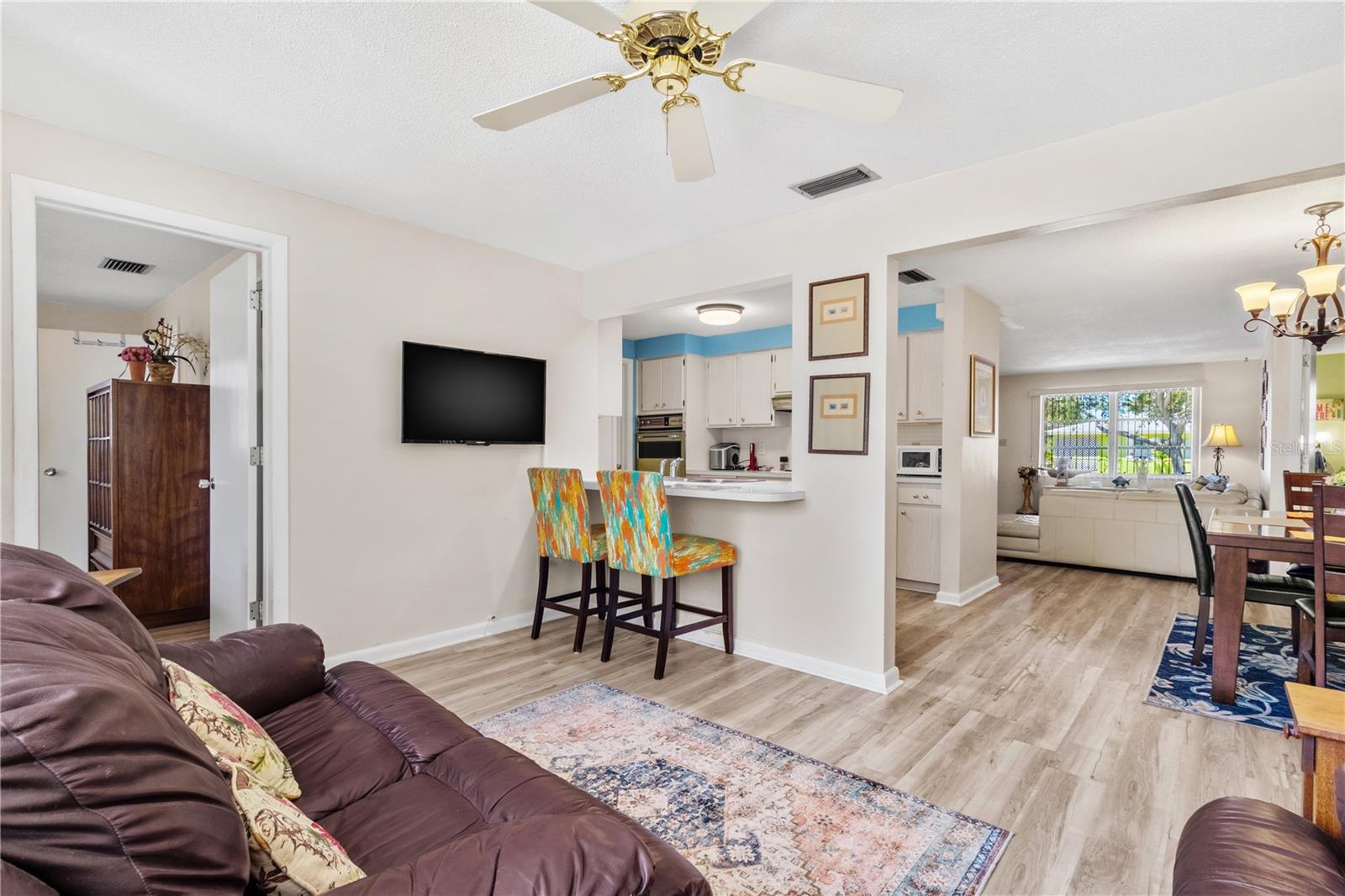 PLEASANT VIEW TERRACE 4TH ADD - Residential Lease