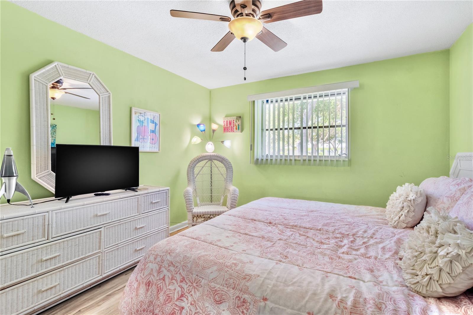 PLEASANT VIEW TERRACE 4TH ADD - Residential Lease