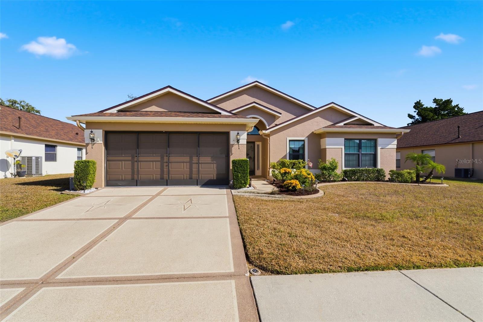THE PRESERVES AT FAIRWAY OAKS - Residential