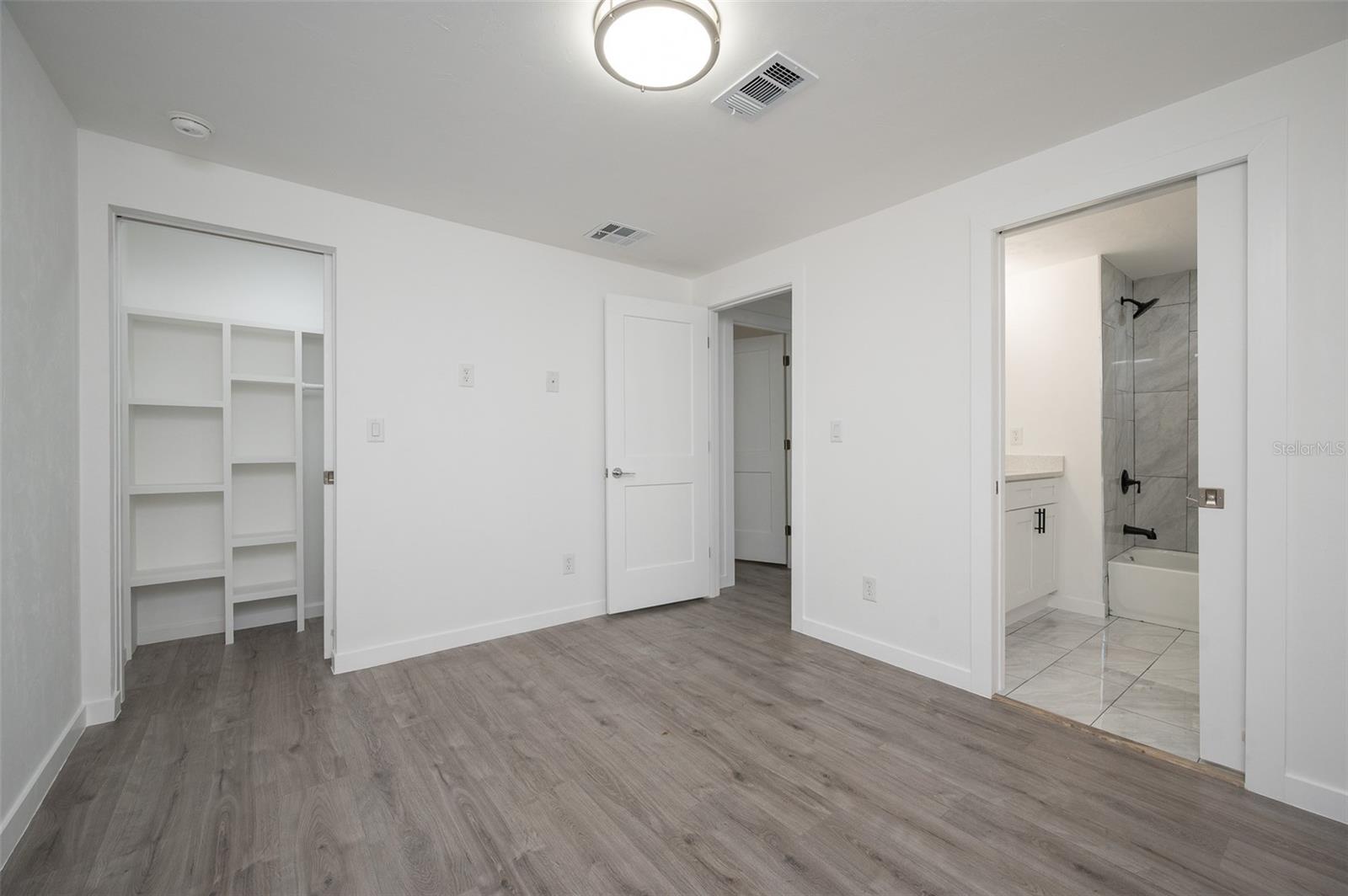 OLENO ESTATES - Residential