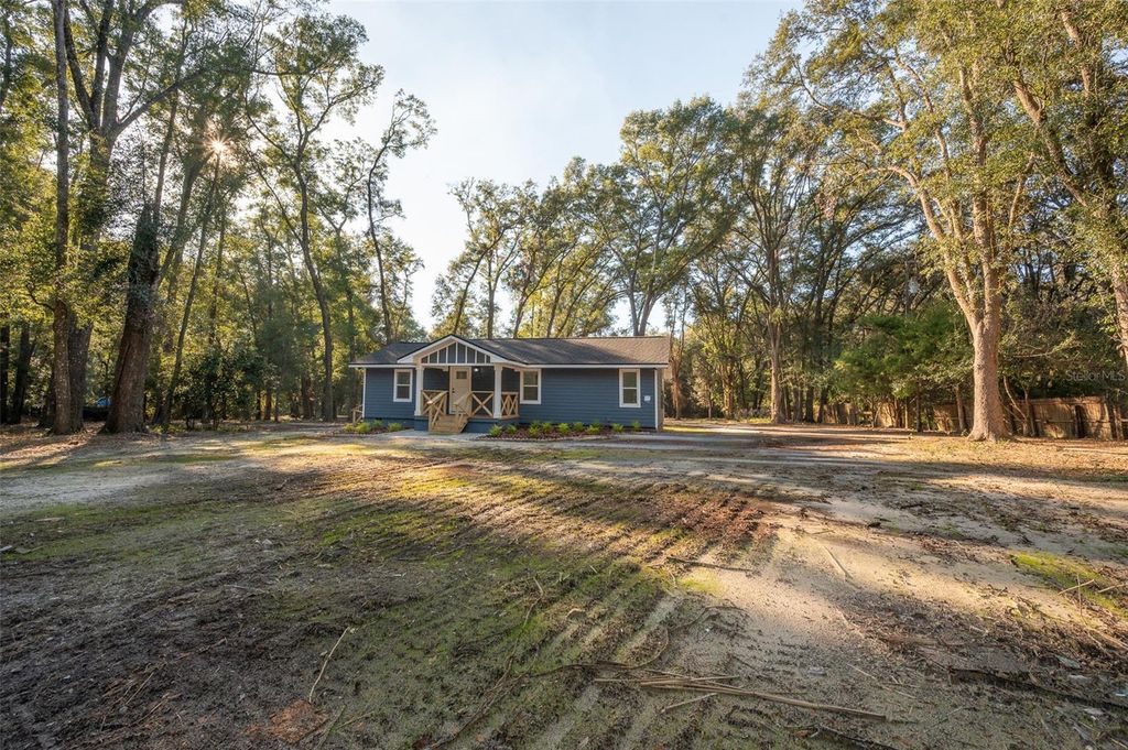 Photo of 278 SE Marino Way, High Springs, FL 32643 (MLS # GC536097)