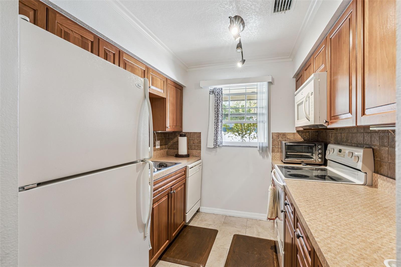 WRENWOOD CONDOMINIUM - Residential