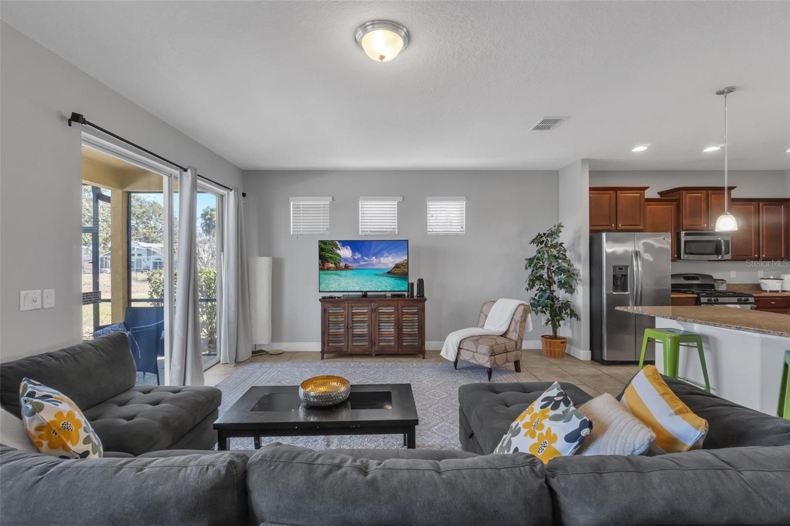 OAKMONT PH 01 - Residential