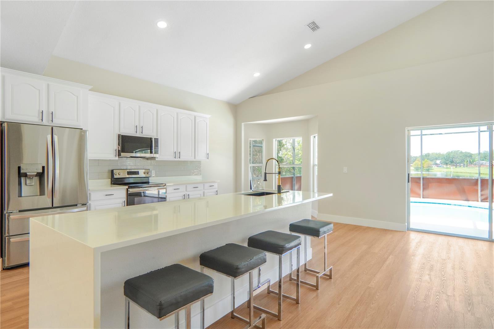 2300 GULL COURT