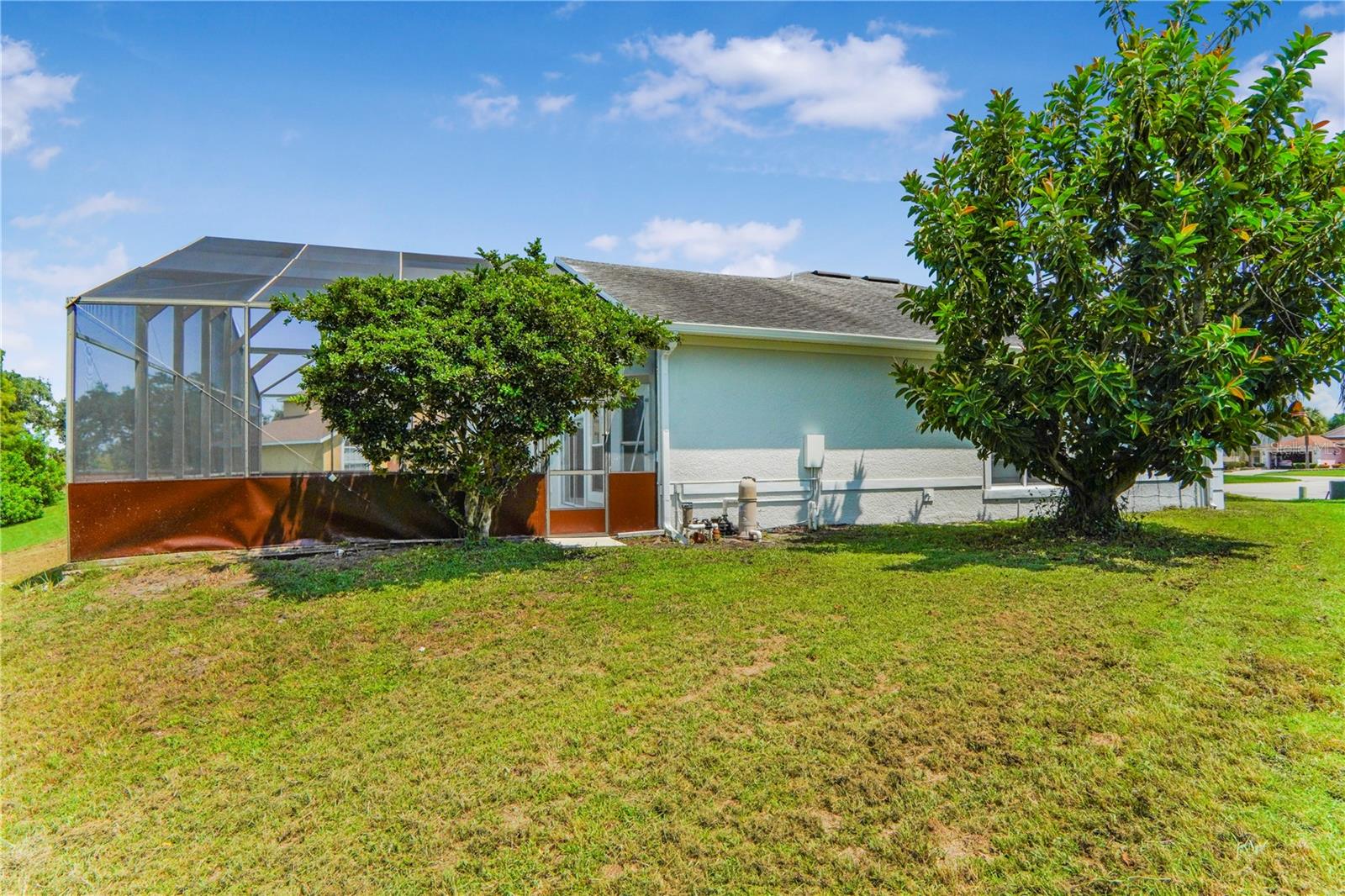 2300 GULL COURT
