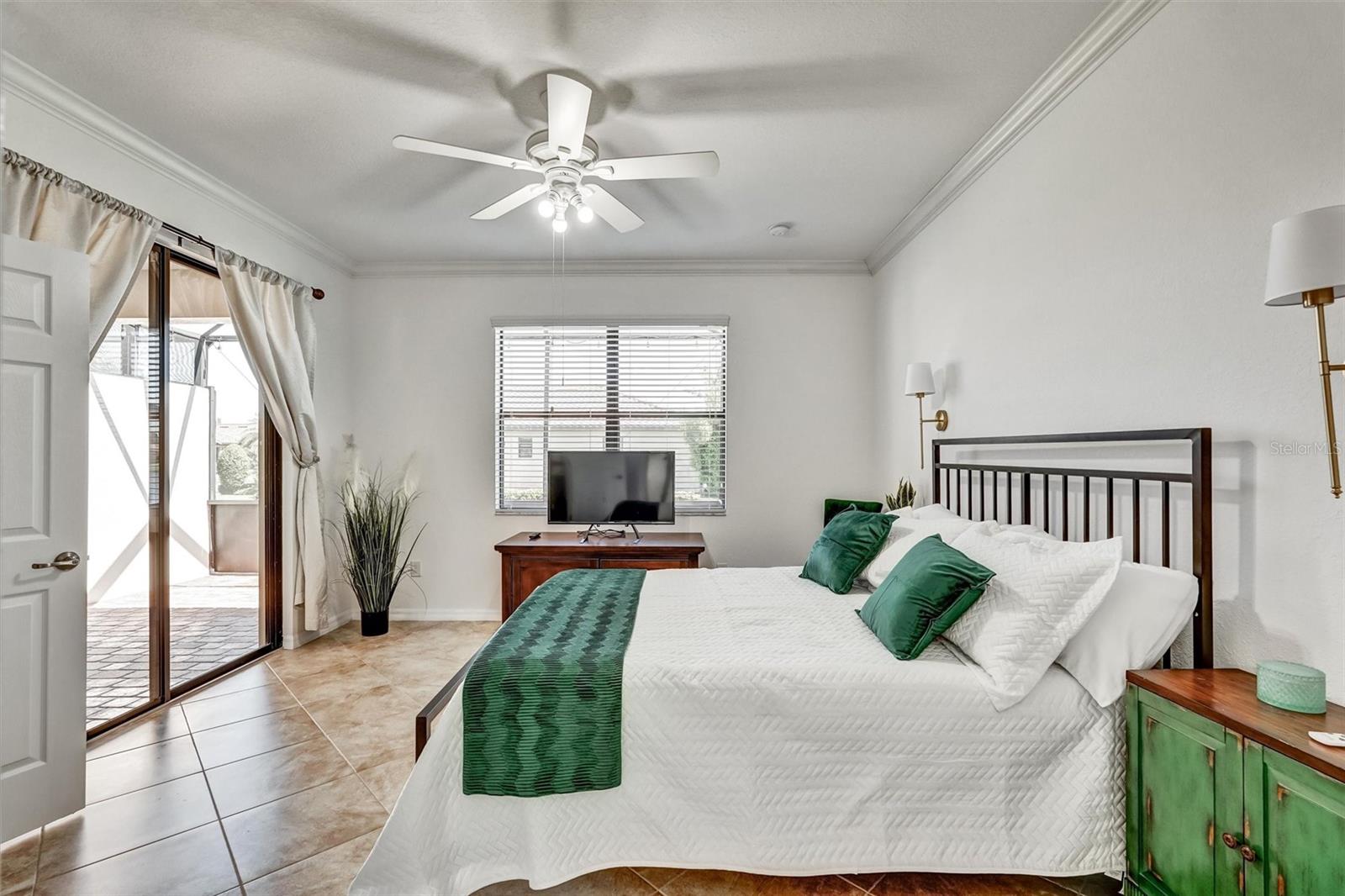 RIVER STRAND - Residential