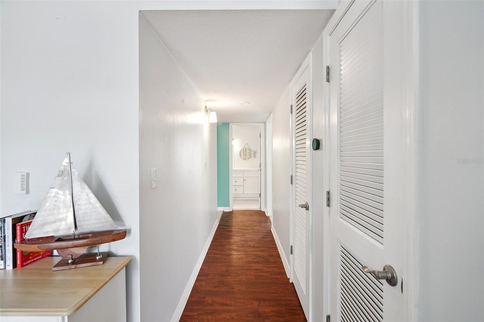 LES CHATEAUX CONDO - Residential