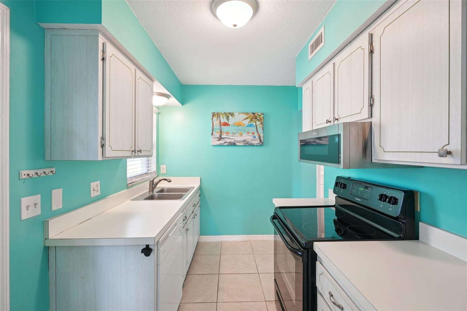 LES CHATEAUX CONDO - Residential