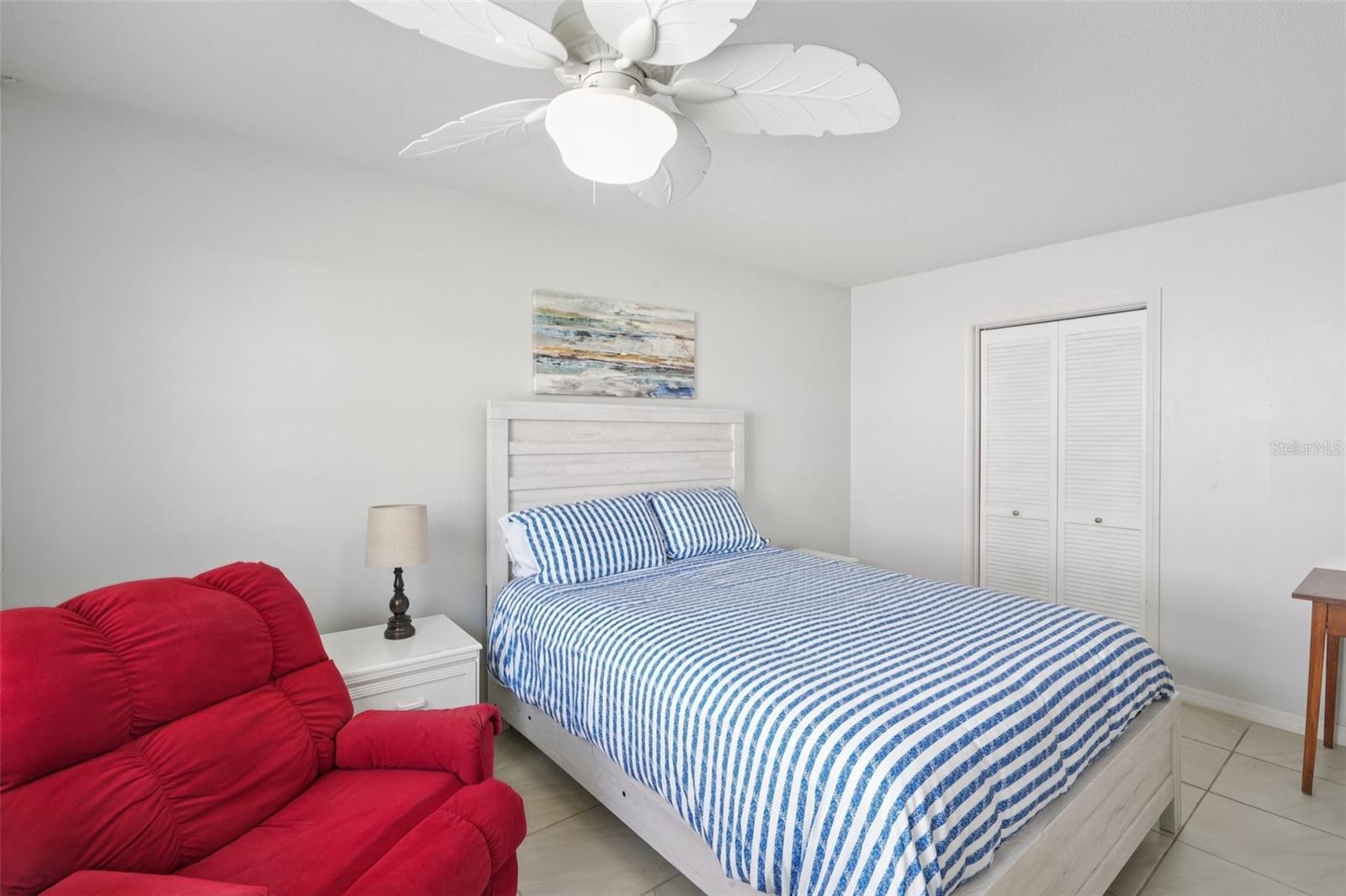 LES CHATEAUX CONDO - Residential